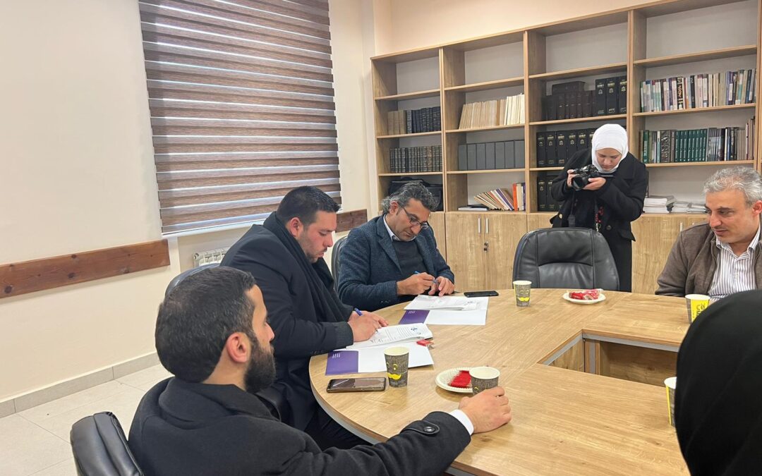 Signing a memorandum of understanding with the legal clinic at the Faculty of Law and Public Administration at Birzeit University